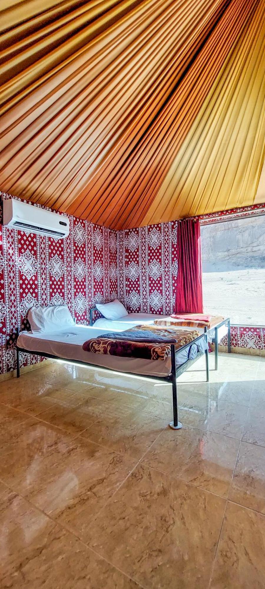 Salman Zwaidh Camp Hotel วาดิรัม ภายนอก รูปภาพ